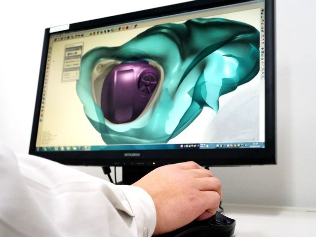 ３つの特許から制作される日本品質のオーダーメイド補聴器